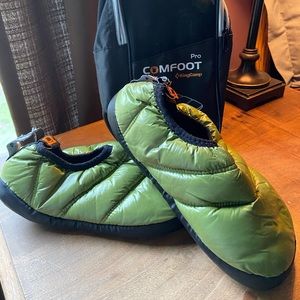 Packable, washable camp shoes / slippers